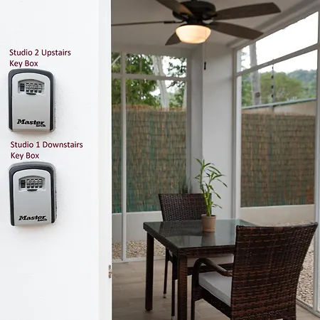 Romantic Beach Getaway Studio 1St Floor Jaco Exterior photo