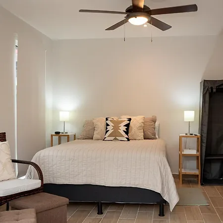 Romantic Beach Getaway Studio 1St Floor Jaco Exterior photo